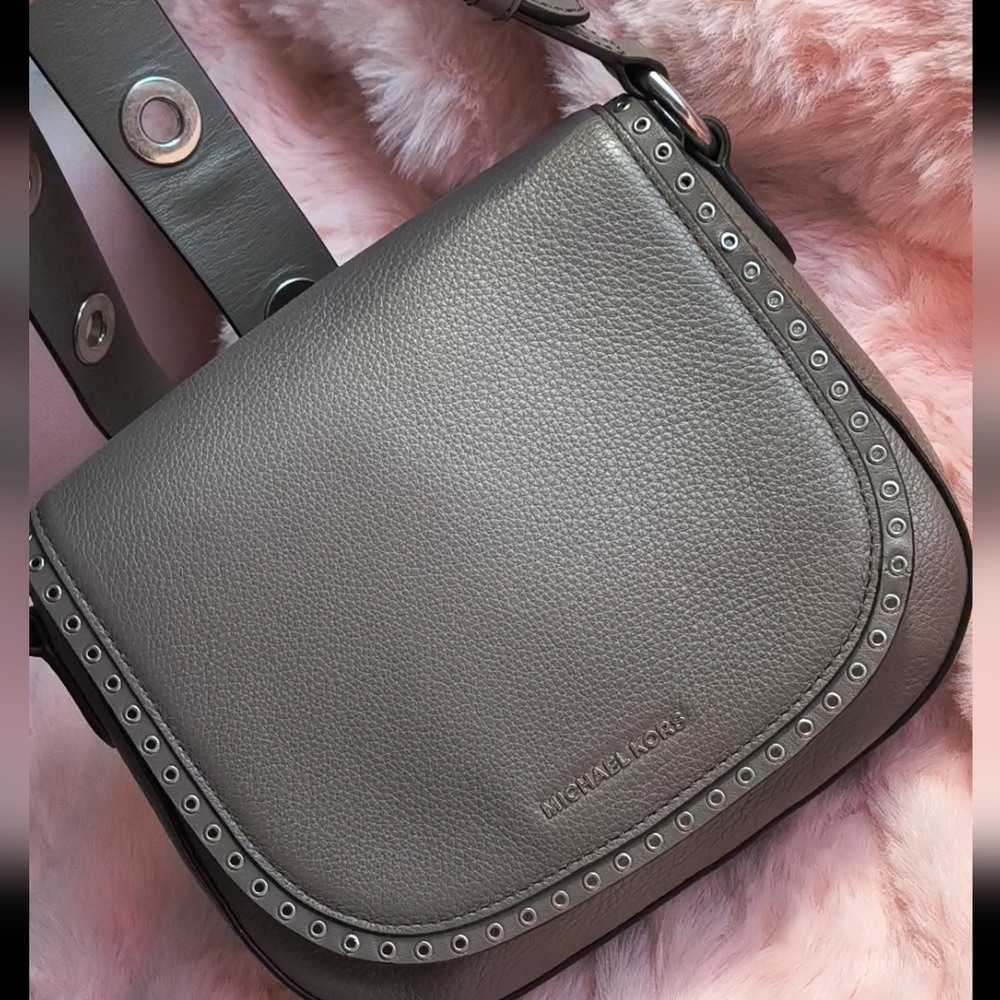 Michael Kors Brooklyn Taupe Pebbled Leather Crossbody Saddle Bag